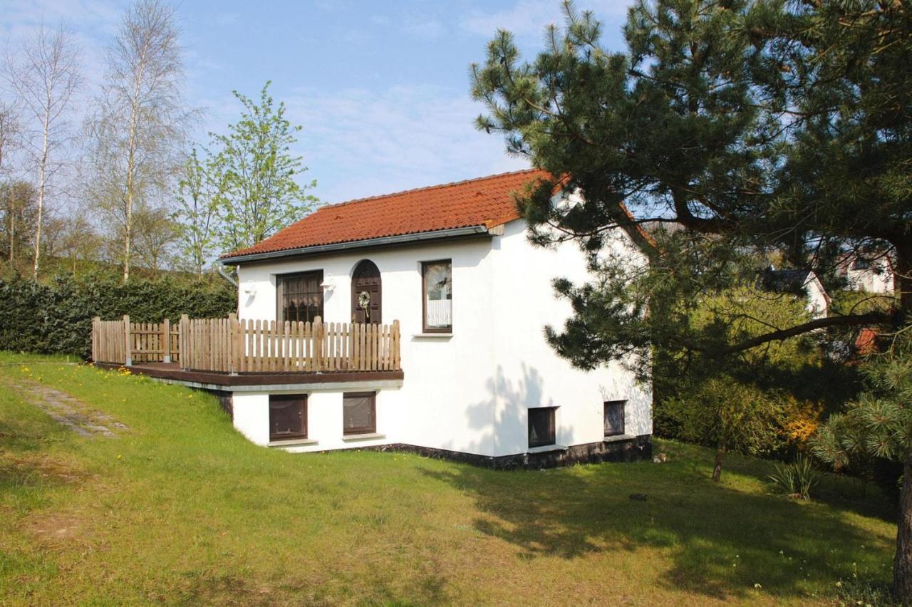 Ferienhaus In Dolgen Am See Hohen Sprenz Exterior foto